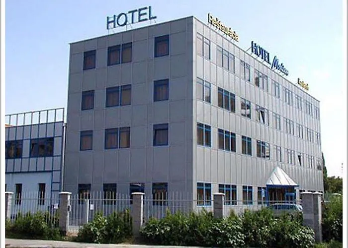 Hotel Medium 4*