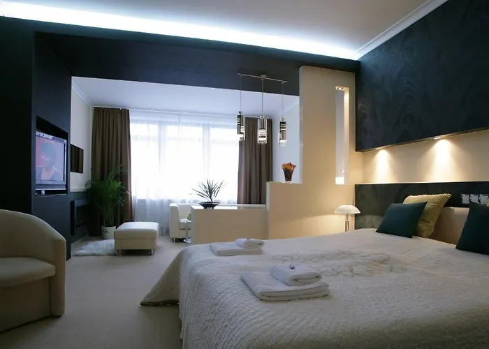 Medium فندق براتسيلافا