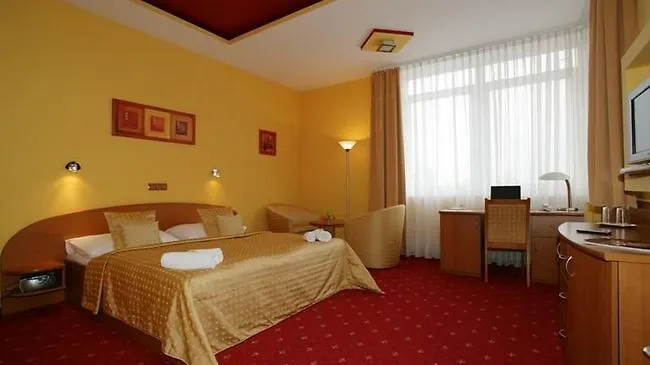Medium Hotell 4*