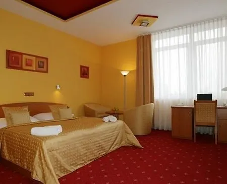 Medium Hotell 4*